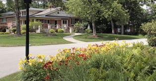  Image of a Glenview residence.